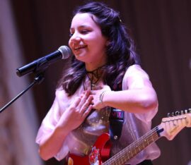 Гра на музичних інструментах