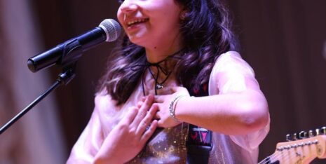 Гра на музичних інструментах